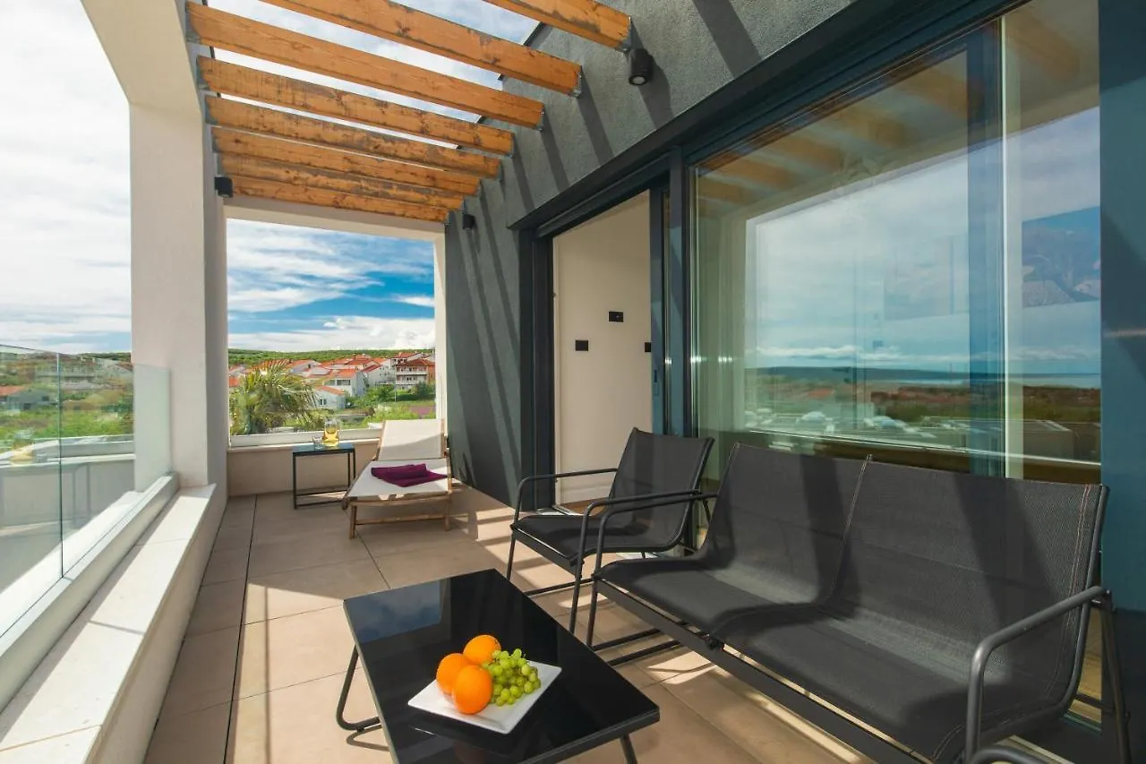 Apartment Krk With Jacuzzi Krk Town